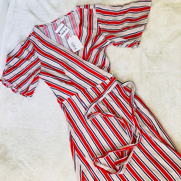 Striped wrap dress - Picture 2 of 3